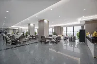 Longhu Hotel