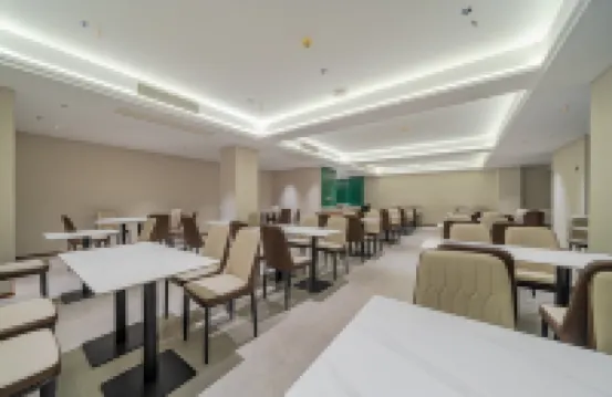 Fenglin Tianxia Hotel