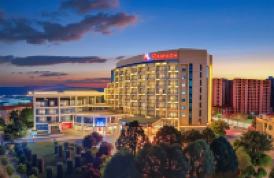 昆明宜良華美達溫泉酒店