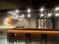 Qingdao Shundinglan Homestay (Qingdao Railway Station Zhanqiao) - bar