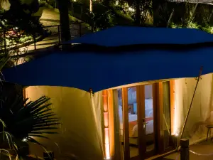 Popular Hotels with Villas in West Java