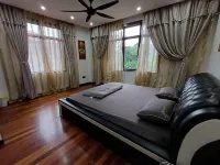 Resort Banglow 6Bilik5Toilet dengan Kolam Renang Besar - Villas
