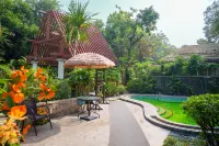 Taishan Yihe Lanyue Hot Spring Resort Hotel - Strand