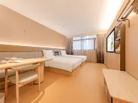 JI Hotel (Chengdu Chunxi Road IFS) Hotels near IFS