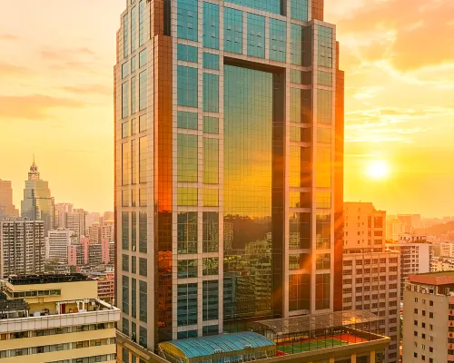 آشيا إنترناشونال هوتل جوانجتشو Hotels near لا بيرلي