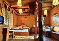 Shambhala Palace Hotel Hotel di 