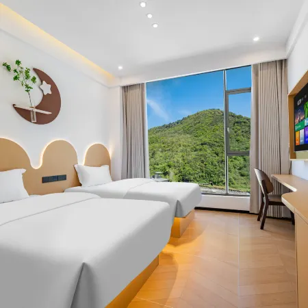 Wolong Wenyue Homestay