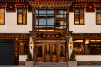 Gya · Vision of Snow Seal | Zang Culture Heritage Hotel (Dukezong Old Town) - breakfast