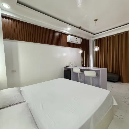 Alejandros Suites & Venue
