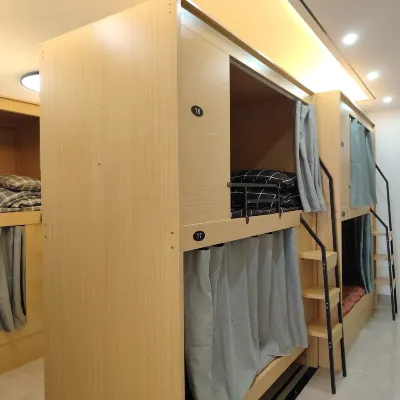 Backpacker's Home · Lita · Hostel Hotel dekat Jalan Zhenhai
