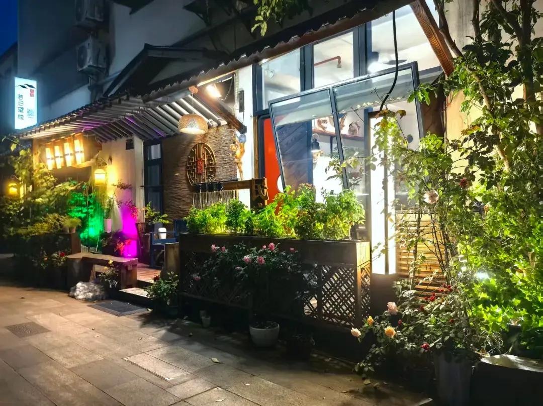 Ruo Ri Wang Lou B&b（shanghai Zhujiajiao Ancient Town Store） - Shanghai