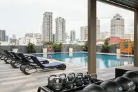 Days Inn by Wyndham Singapore Novena - Parkplatz