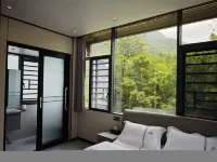 Yunqiao Banshan Homestay (Huajiang Canyon Bridge) - parking