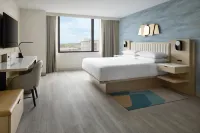 Toronto Airport Marriott Hotel - 4-Star