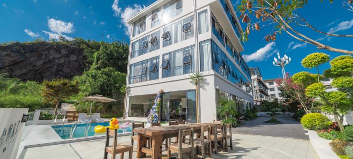 Sumu Mountain Lodge Các khách sạn ở Hưng Nghĩa