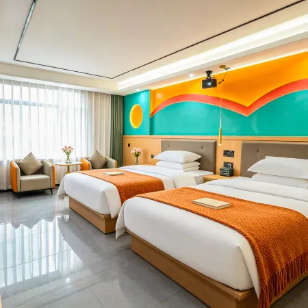 Lanfeng Holiday Hotel (Puning International Commodity City E-Shopping Mall)