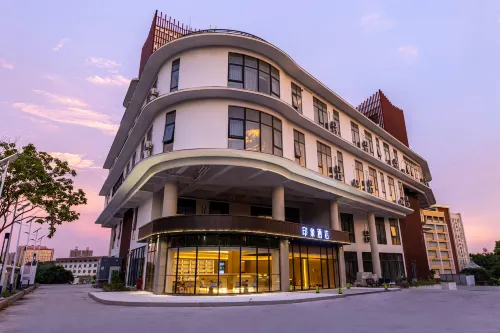 Chaozhou Impression Hotel - Bãi đậu xe
