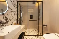 Winston Designer Hotel (Mission Hills Shopping Park Branch) - Parking