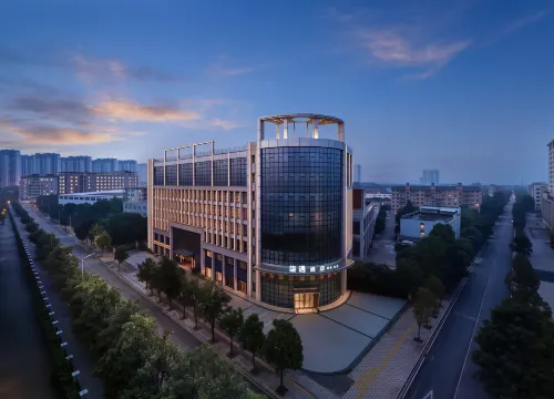 Qiyu Hotel (Jiangxia Wuchang Institute of Technology) - 2 stjerner