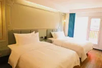 Lipu Gibbs Resort Hotels in Lipu