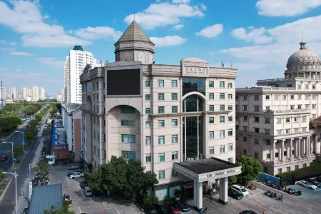 Xinwang Hotel Отели рядом с достопримечательностью «HeZhenLiang Yu AoLinPiKe ChenLieGuan»