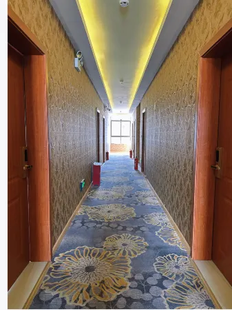 Golden Guo Hotel Отели рядом с достопримечательностью «Gongjue Passenger Transport Terminal»