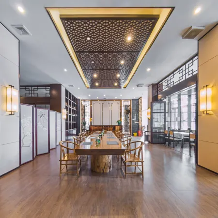 Cloud Seasons Superior • Baoshan Banqiao Ancient Town Qinglong Street Hotel