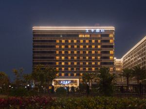 JI Hotel (Guangzhou Baiyun Airport KongGang)