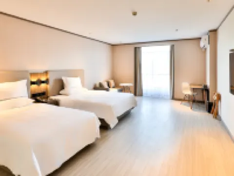 漢庭飯店（肇慶七星巖景區東門店） 岩前村附近的飯店