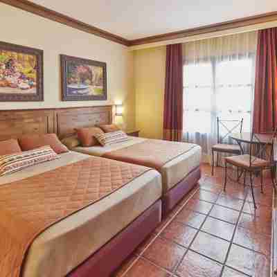 PortAventura Hotel El Paso - Includes unlimited access PortAventura Park & 1 access Ferrari Land Rooms