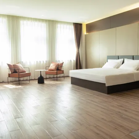 YiYueManJu Hotel