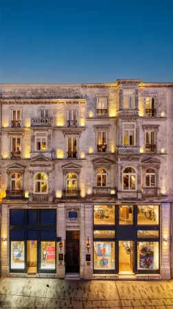 Mr Cas Hotels