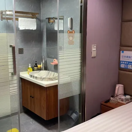 Longjing Jiayi Hotel Отели в г. Лунцзин