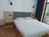 Three Bay Homestay - parking