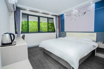Xingsha Hotel (Wuhan Yangluo Sanzhong Branch) Hotels in Yangluo/Wuhan Bioengineering Institute
