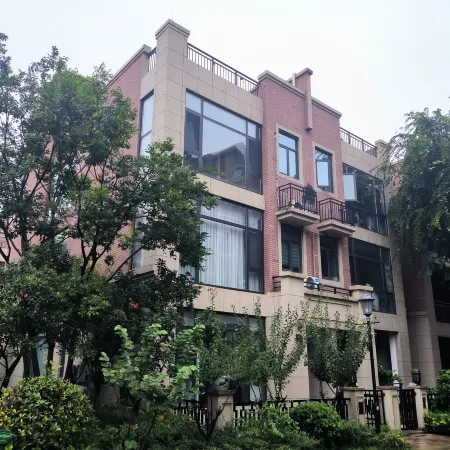 No.1 Youxiang Smart Self-Service Apartment