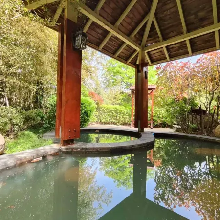 Yunjin Hot Spring Hotel