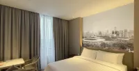 Ra Suites Simatupang - Balcony