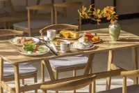 HanCheng Hot Springs International Hotel (Chuxiong Yi Ancient Town Private Soup Store) Hotel di Chuxiong