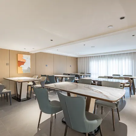 Kunming Changshui International Airport Rezen Hotel