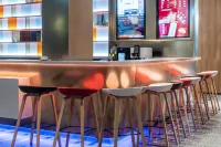 Ibis Hotel (Quzhou Railway Station Sanqu Road) - بار