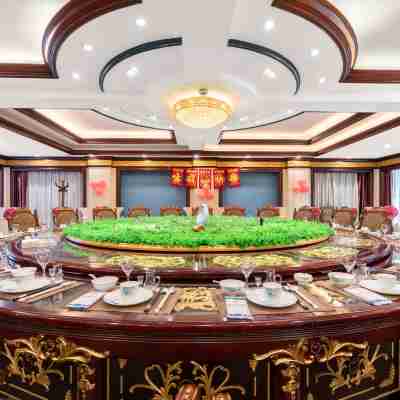 鑫港假日飯店(鄭州新鄭國際機場店) Dining/Meeting Rooms