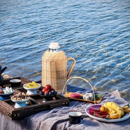 Sanseyunhe LuguLake Hotel