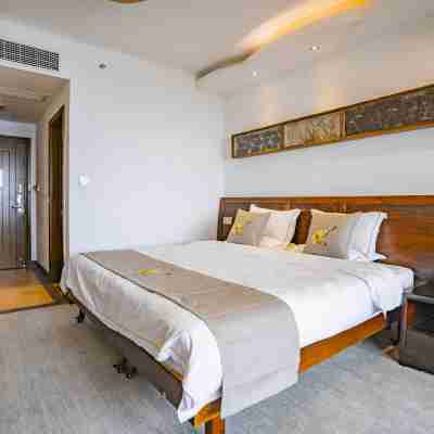 Guling sky Street Hotel Rooms