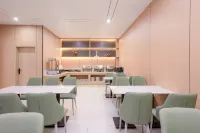 GreenTree Inn Express Hotel (Xinghua Yingwu Middle Road Zheng Banqiao Former Residence) - พร้อมอาหารเช้า