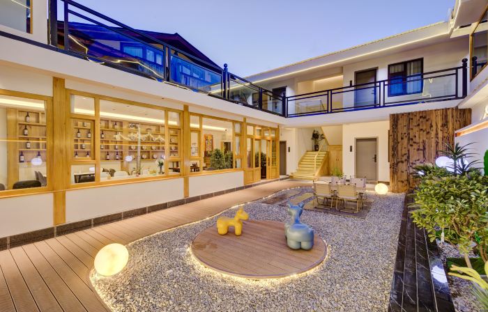 Shangri-La Banxia Time Homestay (Dukezong Ancient City Branch)