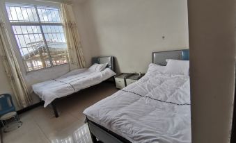 Hanyue Hostel (Guangtong North Railway Station)