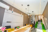 Rujia Huayi Selected Hotel (Tahewan Branch, Dalian University City) Hotel a Dalian