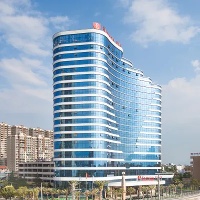 Ramada Plaza by Wyndham Fuxian Lake Hotels near Yuelian Manor