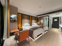 Hotel Ma Ling Hotels in Fengqing County